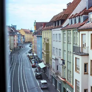 Apartment Jama - Altstadt, Wlan, Arbeitsplatz, Modern Boho #3, Würzburg